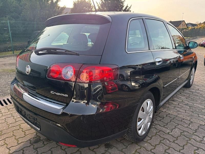 Gebraucht Fiat Croma 147 PS (108 kW) 2008 Schwarz Kombi
