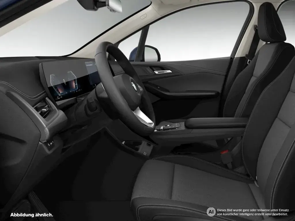 Gebraucht BMW 220 Active Tourer 156 PS (114 kW) 2025 Grau Van / Kleinbus