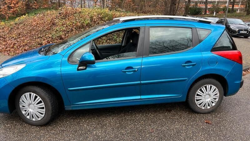 Blau Gebraucht 2009 Peugeot 207 Kombi | 4.000 € (Etwas zu teuer) - Bild 1/4
