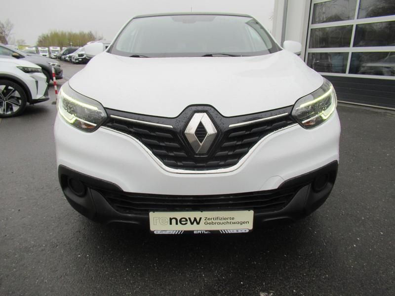 Gebraucht Renault Kadjar Life 131 PS (96 kW) 2016 Weiß SUV