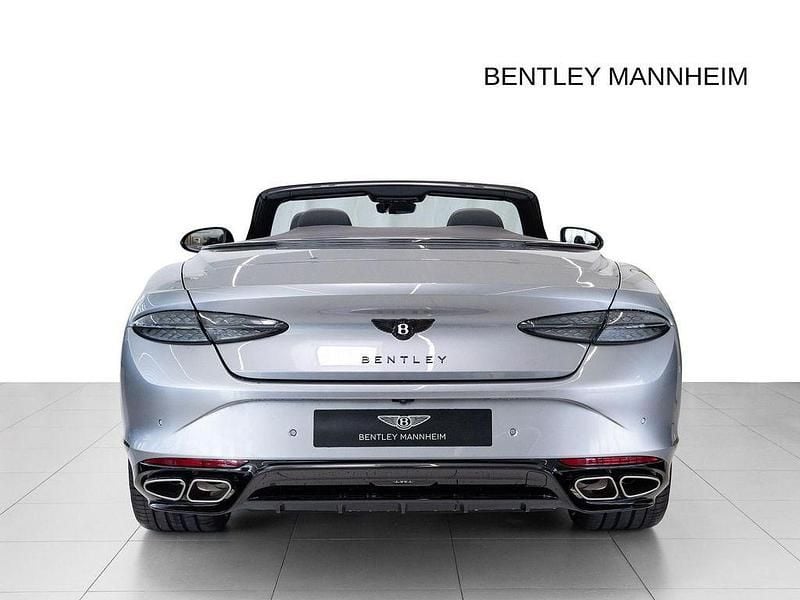 Neu Bentley Continental 680 PS (500 kW) 2026 Hallmark Cabrio