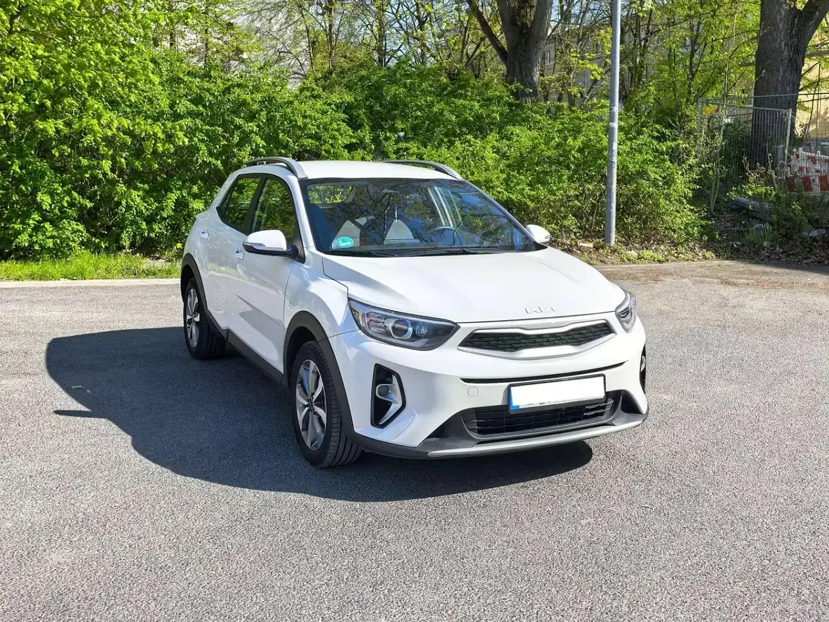 Gebraucht Kia Stonic Vision 101 PS (74 kW) 2025 Weiß SUV