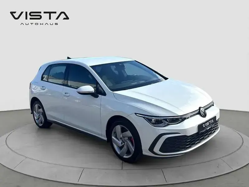 Gebraucht VW Golf VIII GTE 150 PS (110 kW) 2022 Weiß Limousine