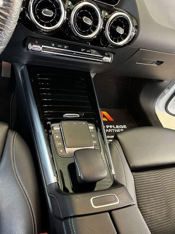 Gebraucht Mercedes B220 190 PS (139 kW) 2020 Weiß Van / Kleinbus