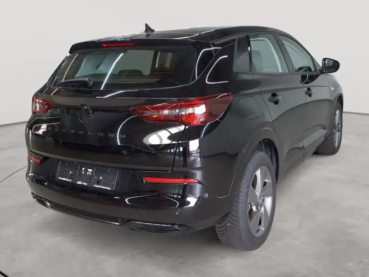 Gebraucht Opel Grandland X 131 PS (96 kW) 2024 Schwarz SUV
