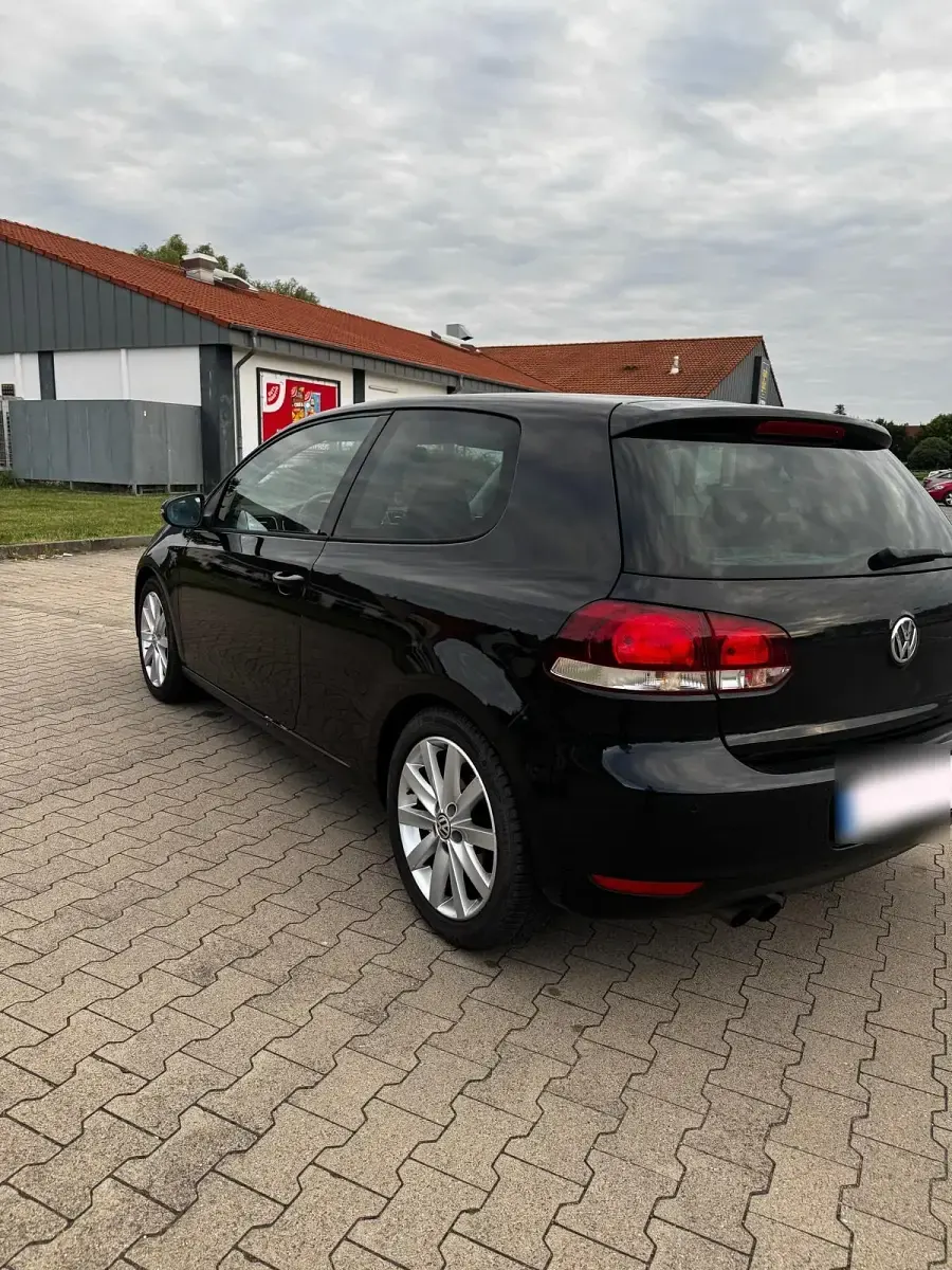 Gebraucht VW Golf VI 122 PS (89 kW) 2009 Schwarz Kleinwagen