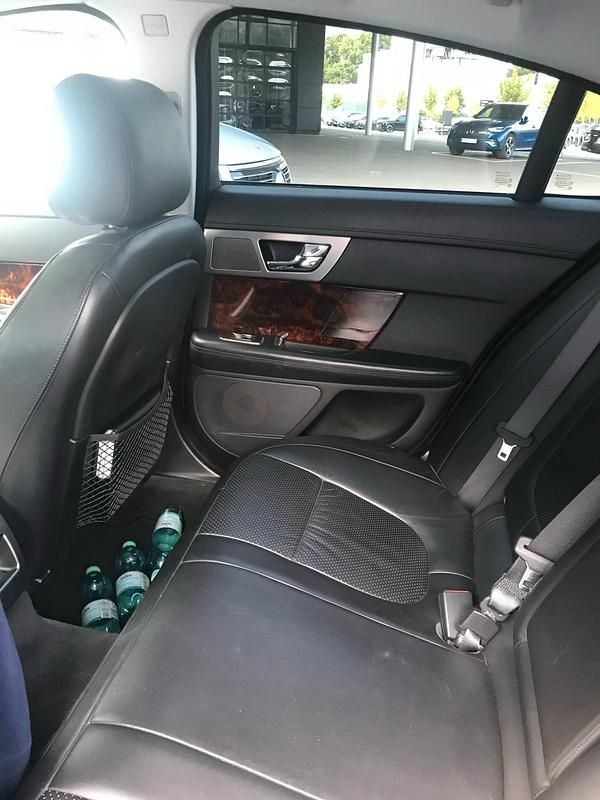 Gebraucht Jaguar XF 207 PS (152 kW) 2008 Silber Limousine