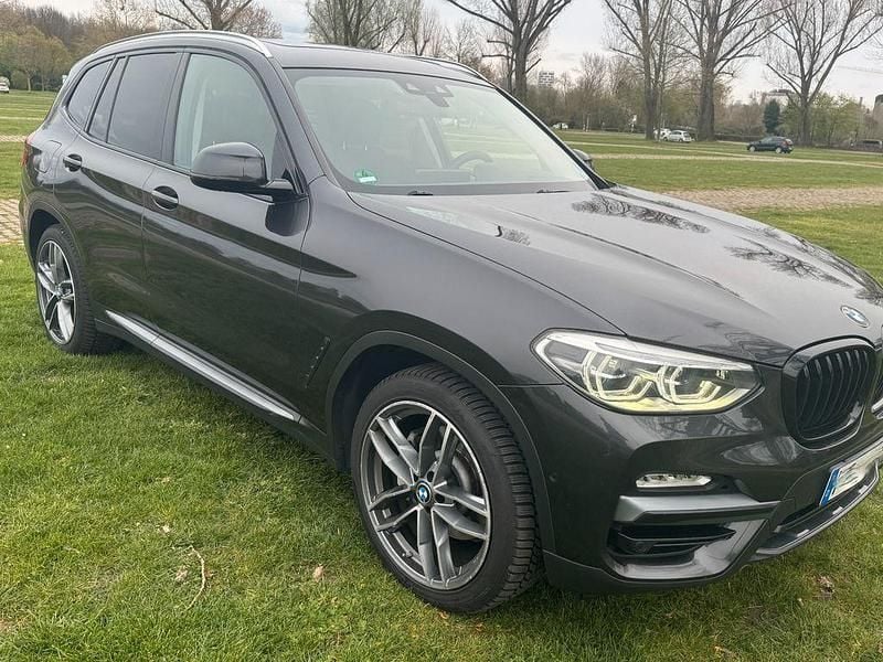 Gebraucht BMW X3 Luxury Line 252 PS (185 kW) 2019 Grau SUV