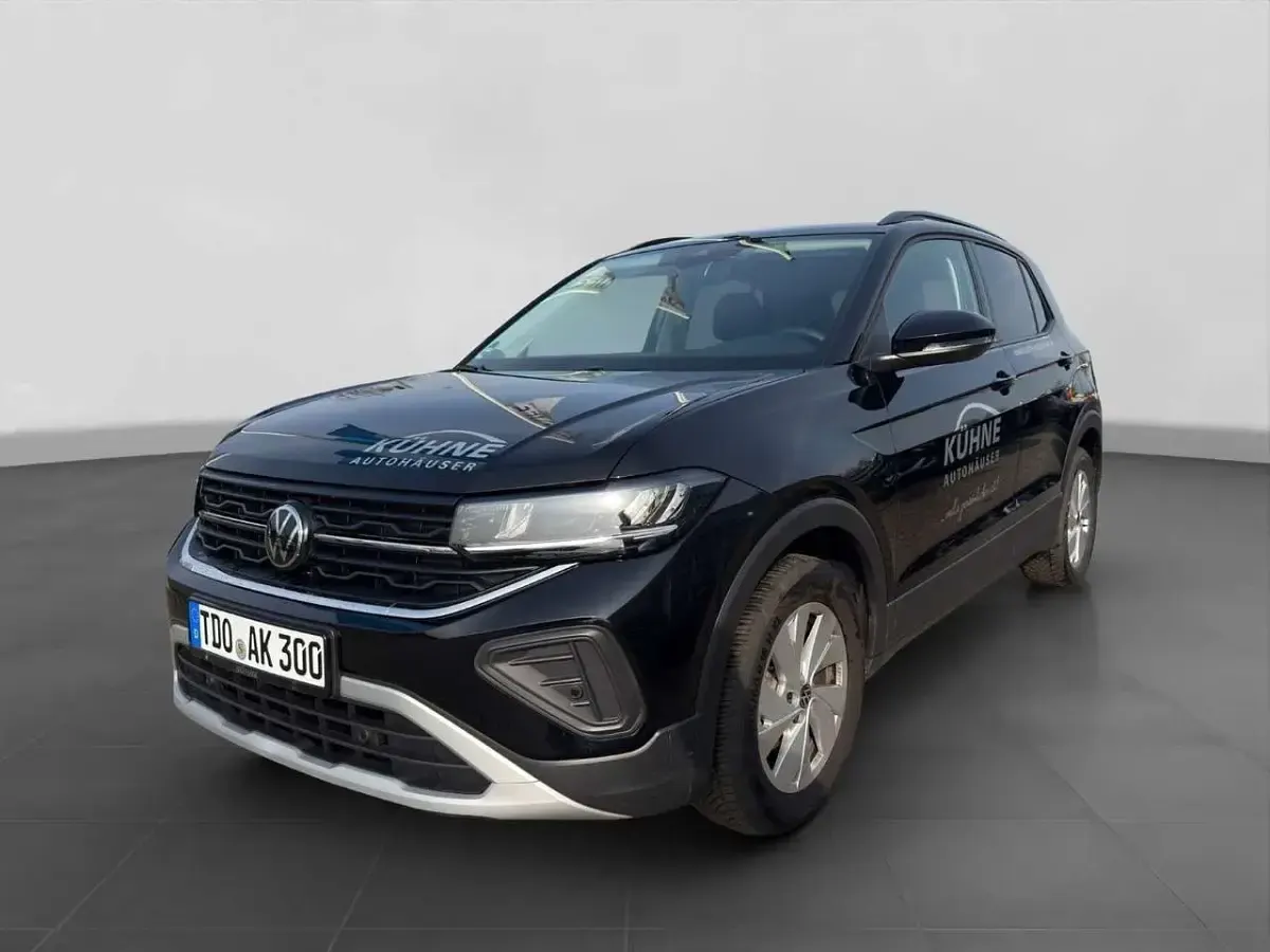 Gebraucht VW T-Cross Life 95 PS (69 kW) 2026 Deep black perleffekt SUV