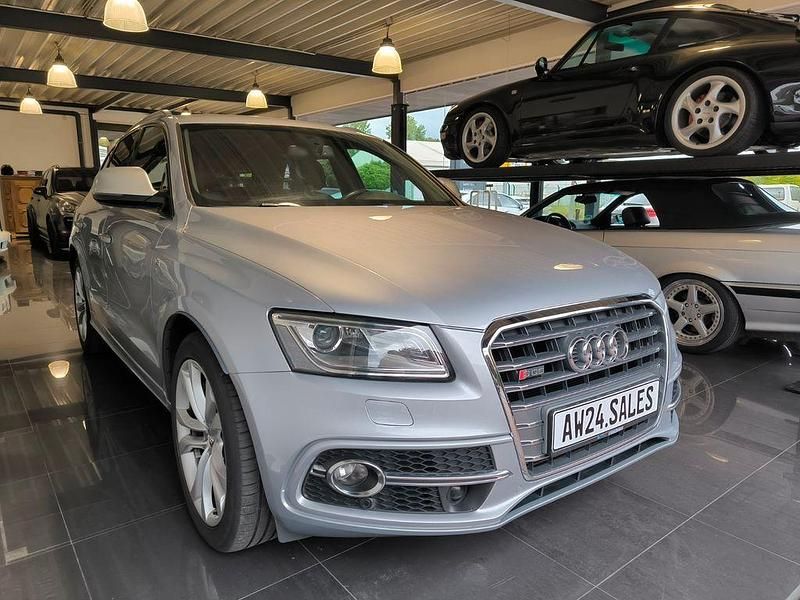 Silber Gebraucht 2016 Audi SQ5 Competition SUV | 18.995 € (Etwas zu teuer) - Bild 1/4