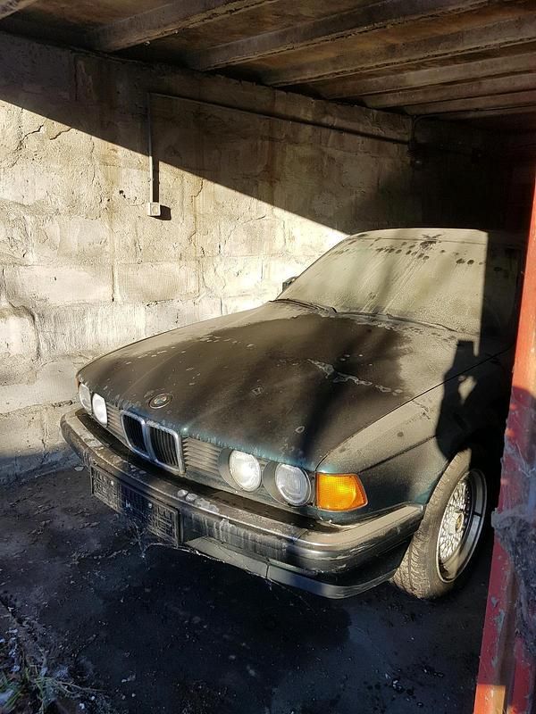 Gebraucht BMW 735 211 PS (155 kW) 1990 Grün Limousine