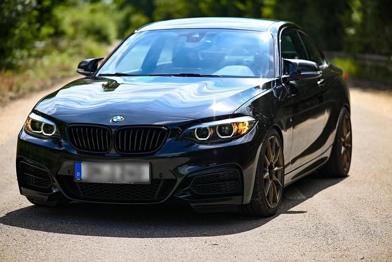 Schwarz Gebraucht 2019 BMW M240 M Sport Coupé | 36.500 € (Fairer Preis) - Bild 1/4
