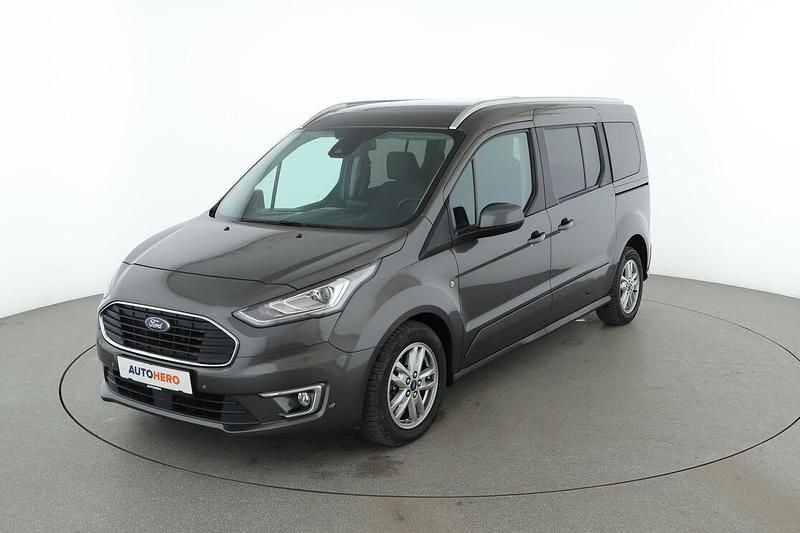 Grau Gebraucht 2019 Ford Grand Tourneo Connect Titanium Van / Kleinbus | 23.990 € (Fairer Preis) - Bild 1/3