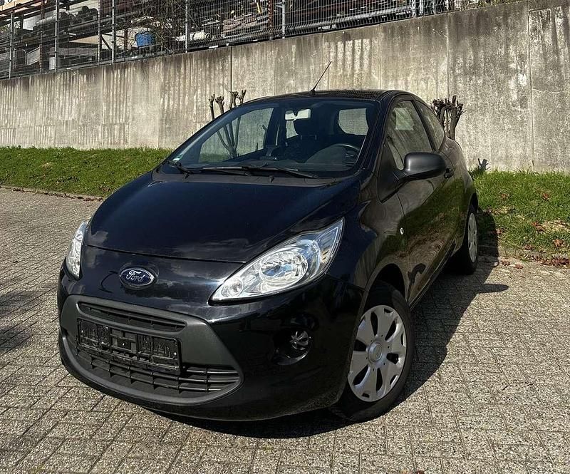 Schwarz Gebraucht 2013 Ford Ka Kleinwagen | 2.700 € (Guter Preis) - Bild 1/4
