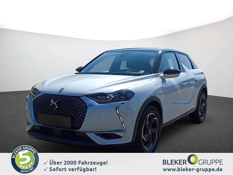 Perlmutt weiß Gebraucht 2021 DS Automobiles DS3 Grand Chic SUV | 16.990 € (Guter Preis) - Bild 1/4