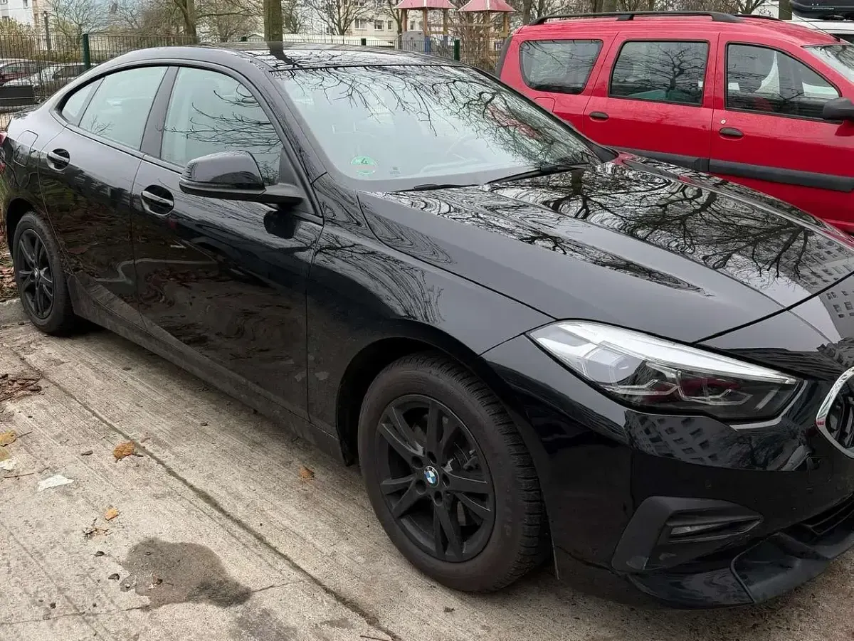Gebraucht BMW 218 Gran Coupé Advantage 140 PS (102 kW) 2020 Schwarz Coupé