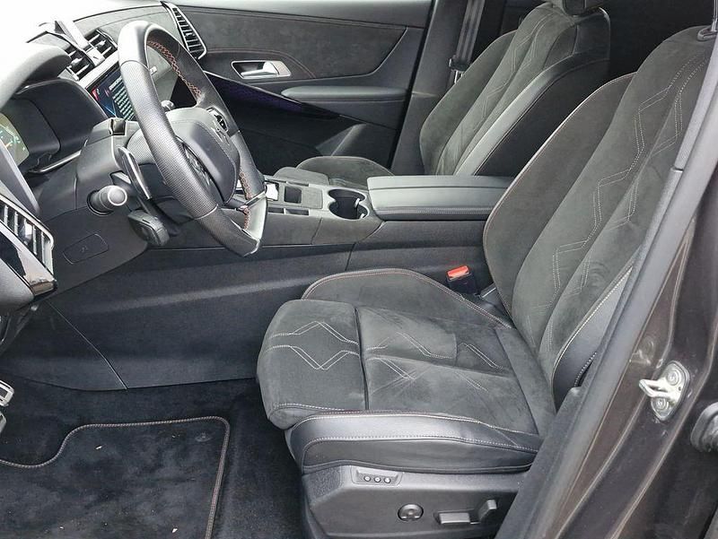 Gebraucht DS Automobiles DS7 Crossback Performance 224 PS (164 kW) 2022 Platinium grau metallic (metallic) SUV