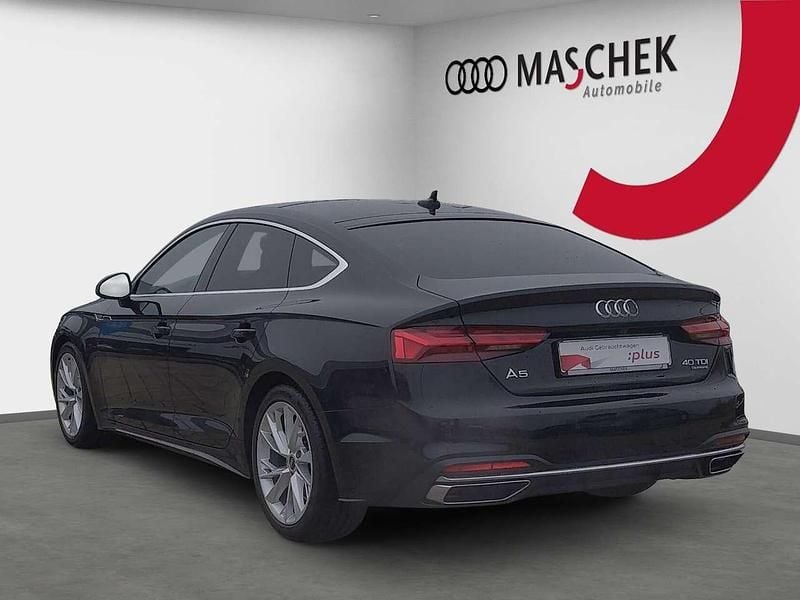 Gebraucht Audi A5 Sportback Ambiente 204 PS (150 kW) 2022 Mythosschwarz metallic Kleinwagen