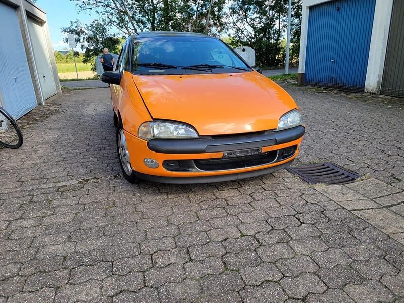 Orange Gebraucht 2000 Opel Tigra Coupé | 1.500 € (Teuer) - Bild 1/4
