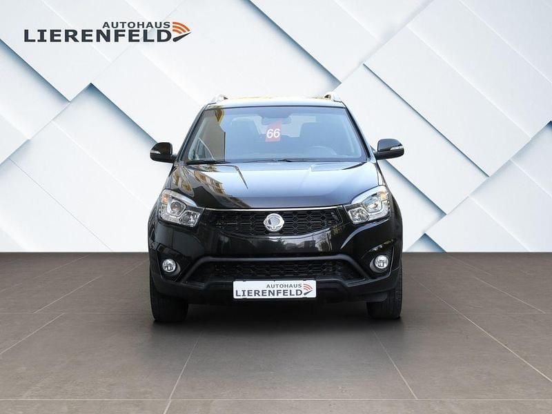 Gebraucht SsangYong Korando 178 PS (130 kW) 2016 Schwarz SUV