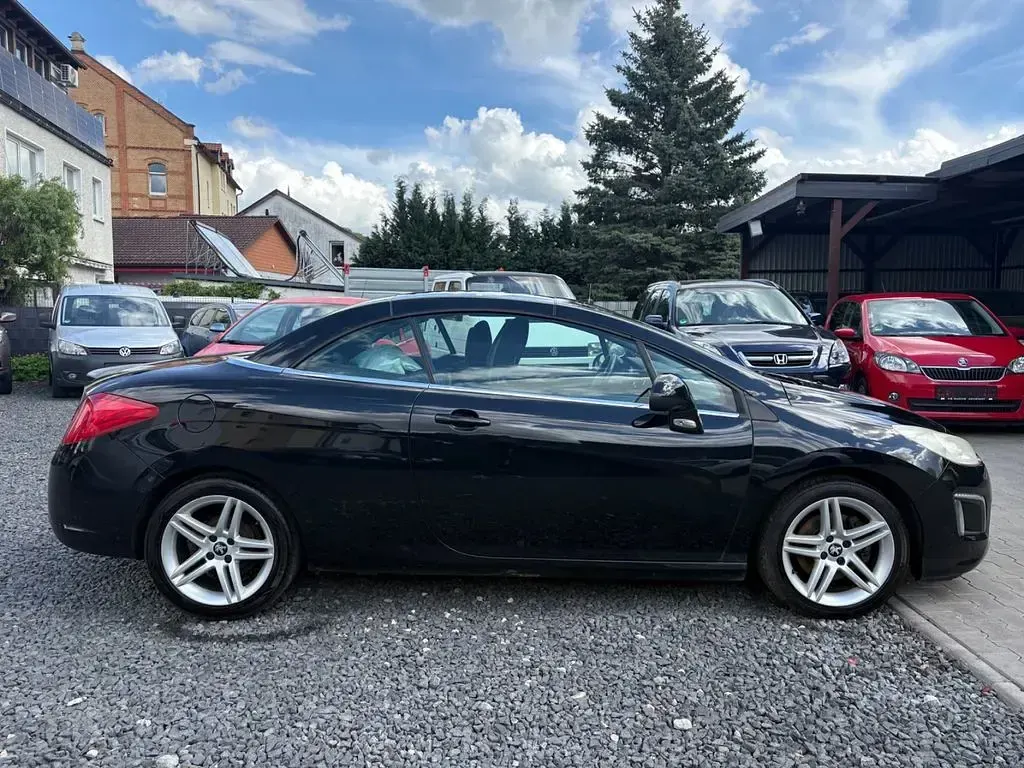 Gebraucht Peugeot 308 CC Active 156 PS (114 kW) 2012 Schwarz Cabrio
