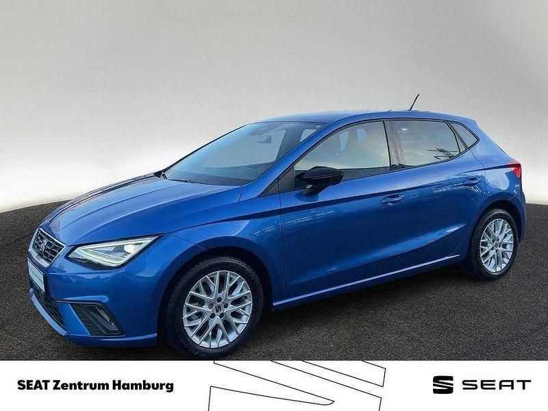 Sapphire blau metallic Gebraucht 2025 Seat Ibiza FR Limousine | 20.880 € (Fairer Preis) - Bild 1/4