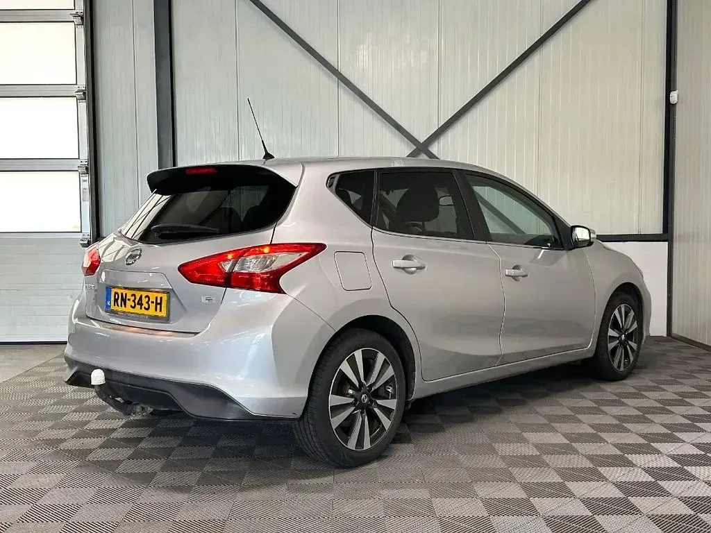 Gebraucht Nissan Pulsar N-Connecta 116 PS (85 kW) 2018 Grau Limousine