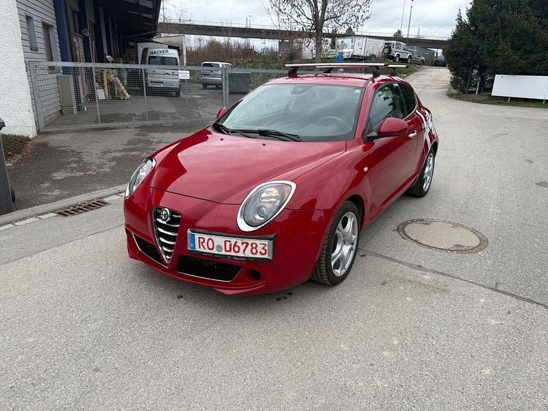 Gebraucht Alfa Romeo MiTo 84 PS (61 kW) 2014 Rot Kleinwagen