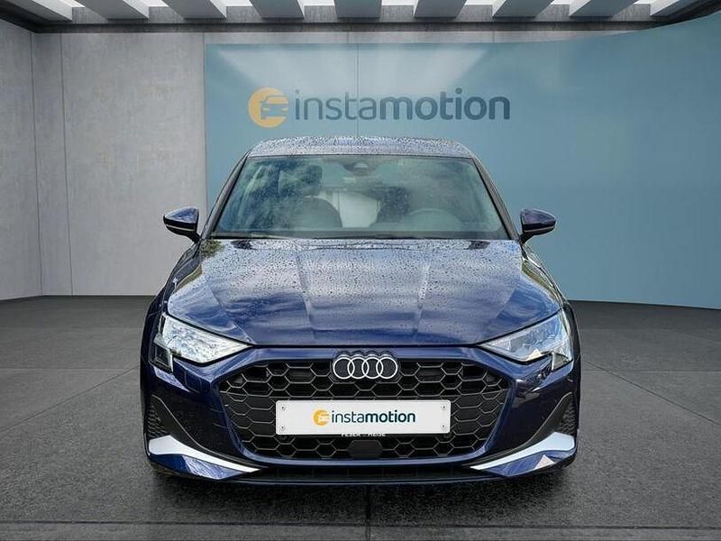 Gebraucht Audi A3 2024 Blau Limousine