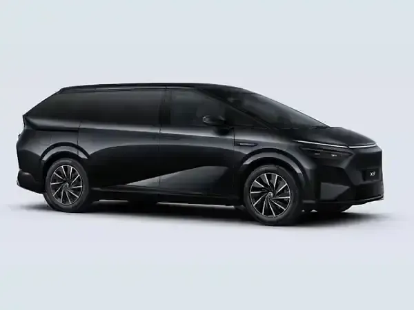 Neu XPENG X9 235 kW (320 PS) 2026 Schwarz midnight black Van / Kleinbus