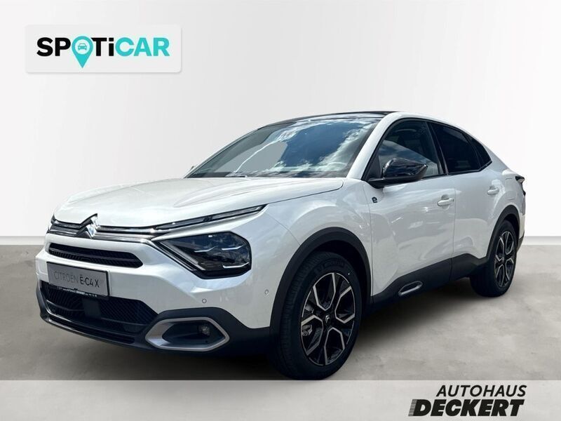 Perlmutt weiss Gebraucht 2023 Citroën e-C4 Shine Limousine | 25.490 € (Etwas zu teuer) - Bild 1/4