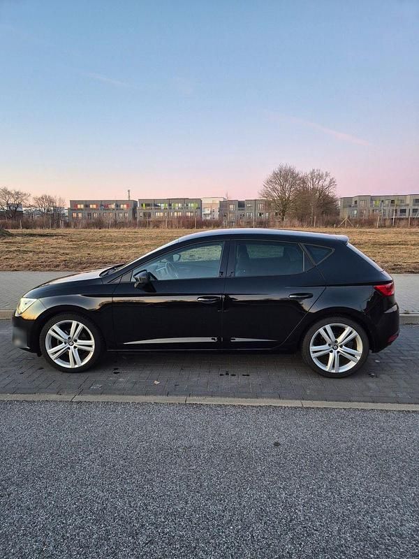 Usata Seat Leon FR 150 CV (110 kW) 2016 Nero Berlina