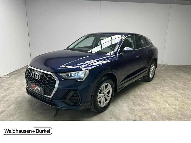 Gebraucht Audi Q3 Sportback Performance 150 PS (110 kW) 2022 Navarrablau SUV