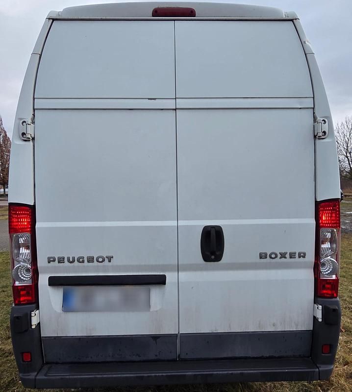 Gebraucht Peugeot Boxer 150 PS (110 kW) 2012 Weiß Van