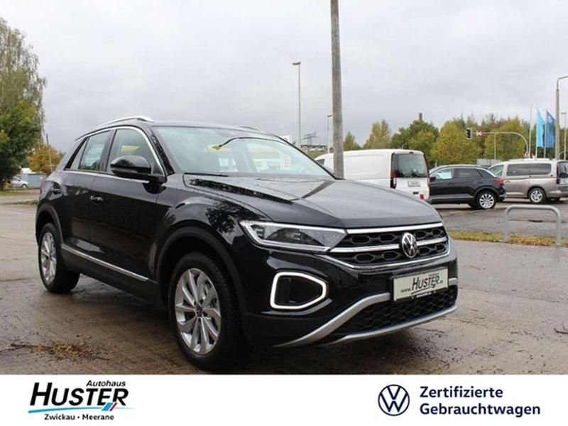 Schwarz Gebraucht 2024 VW T-Roc Style SUV | 28.445 € (Etwas zu teuer) - Bild 1/4