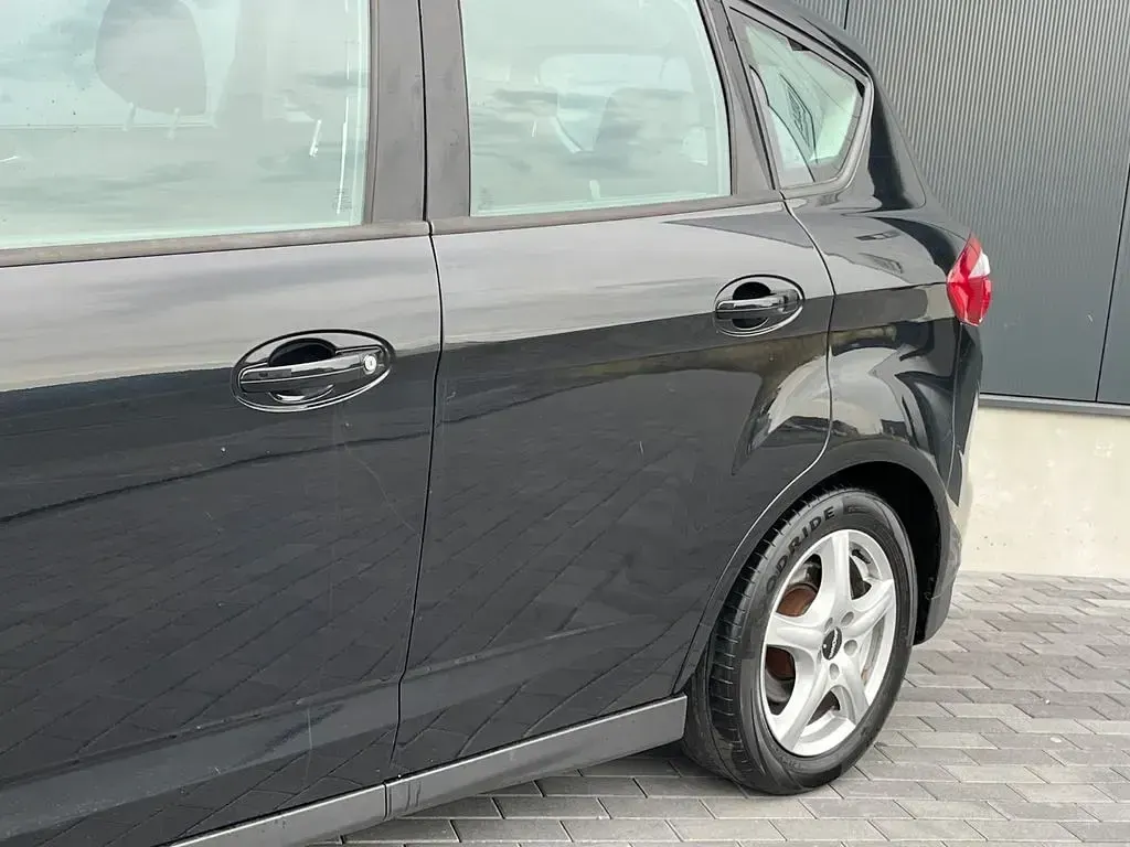 Gebraucht Ford C-MAX 116 PS (85 kW) 2015 Schwarz Van / Kleinbus