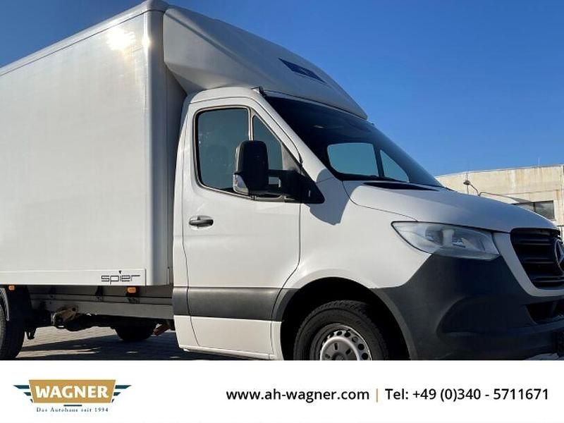 Arktikweiss Gebraucht 2018 Mercedes Sprinter Van | 12.499 € - Bild 1/4