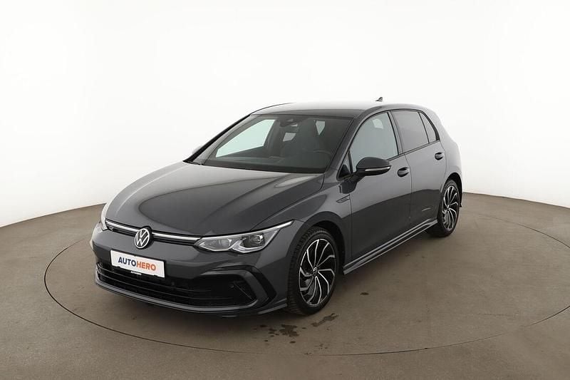 Gebraucht VW Golf VIII R-line 150 PS (110 kW) 2022 Limousine