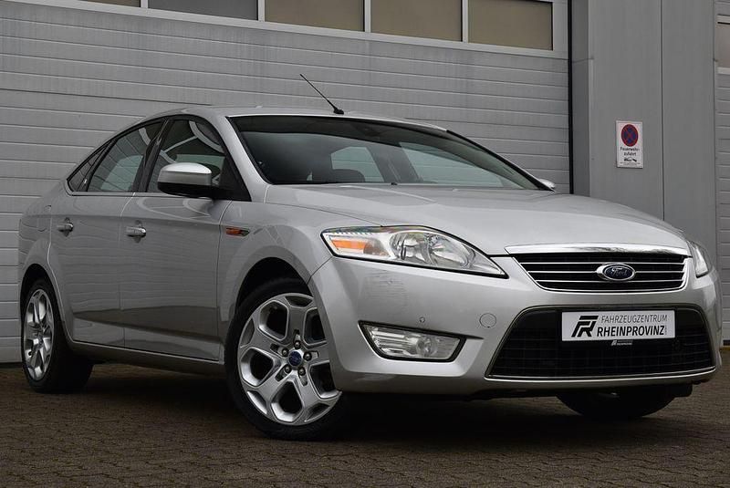 Gebraucht Ford Mondeo Ghia 145 PS (106 kW) 2008 Silber Limousine