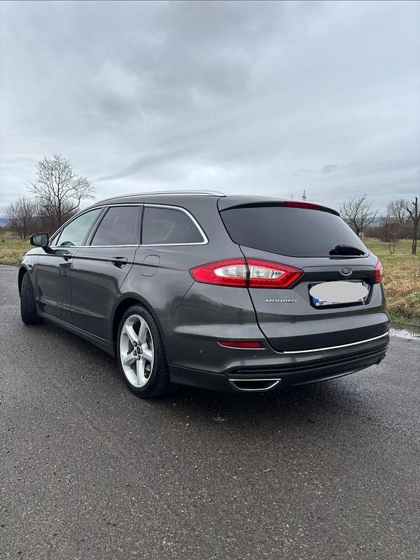 Gebraucht Ford Mondeo 179 PS (131 kW) 2017 Grau Kombi