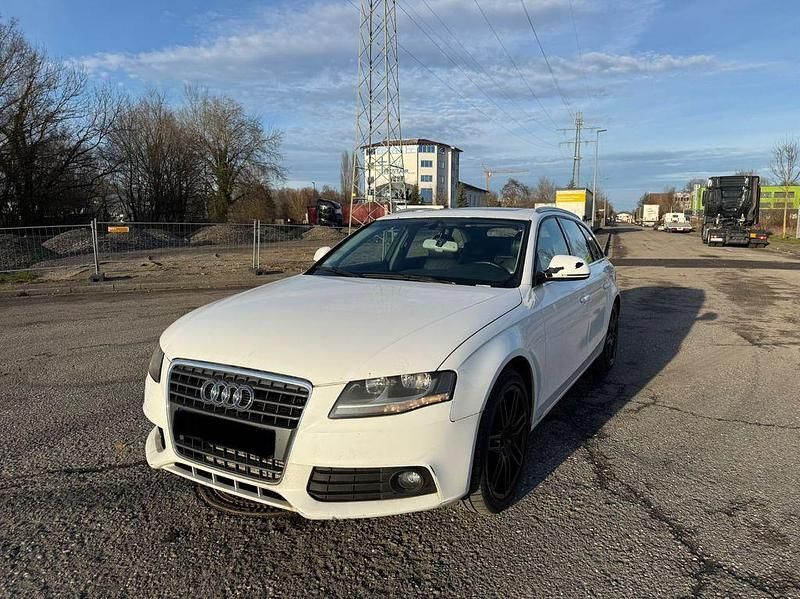 Gebraucht Audi A4 Ambiente 143 PS (105 kW) 2007 Weiß Kombi