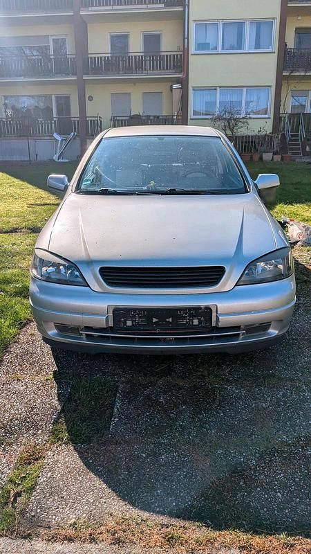 Gebraucht Opel Astra 115 PS (84 kW) 1998 Silber Coupé