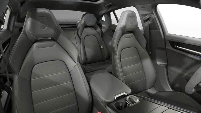 Neu Porsche Panamera GTS 500 PS (367 kW) 2026 Schwarz Limousine