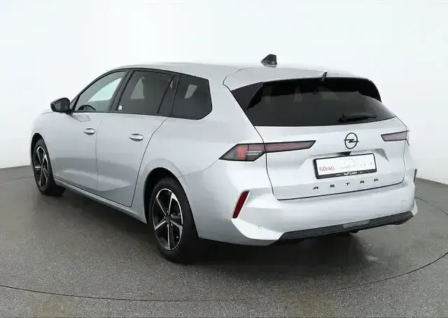 Gebraucht Opel Astra GS Line 131 PS (96 kW) 2024 Silber Kleinwagen