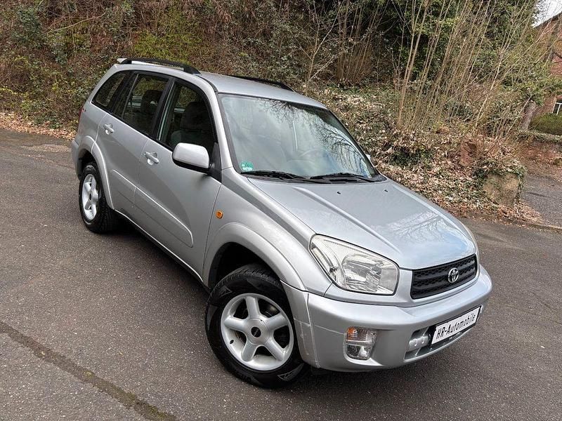 Gebraucht Toyota RAV4 150 PS (110 kW) 2002 Silber SUV