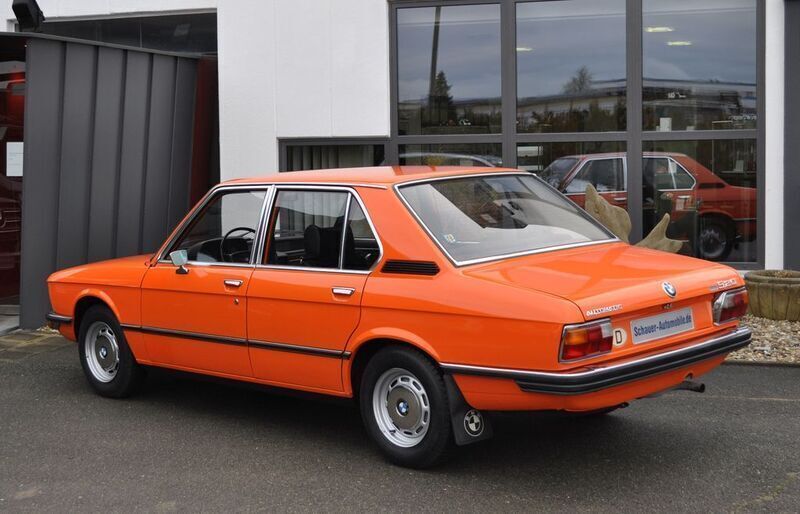 Gebraucht BMW 520 116 PS (85 kW) 1973 Orange Limousine