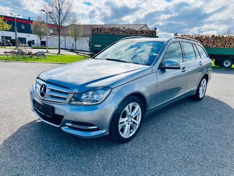 Silber Gebraucht 2014 Mercedes C220 Kombi | 9.990 € (Superpreis) - Bild 1/4