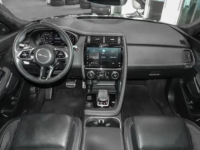 Second-hand Jaguar E-Pace R-Dynamic 206 CP (151 kW) 2021 Albastru SUV