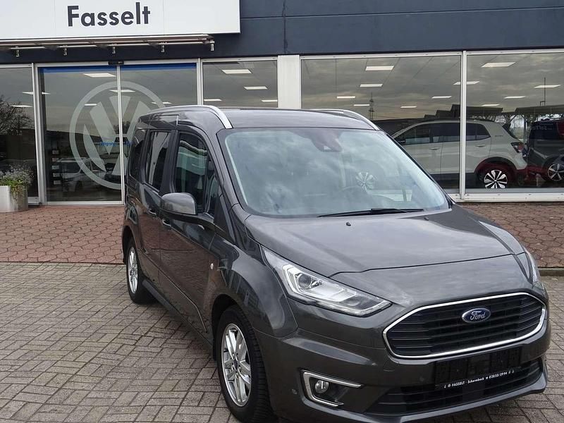 Gebraucht Ford Tourneo Titanium 120 PS (88 kW) 2019 Magnetic grau metallic Kombi