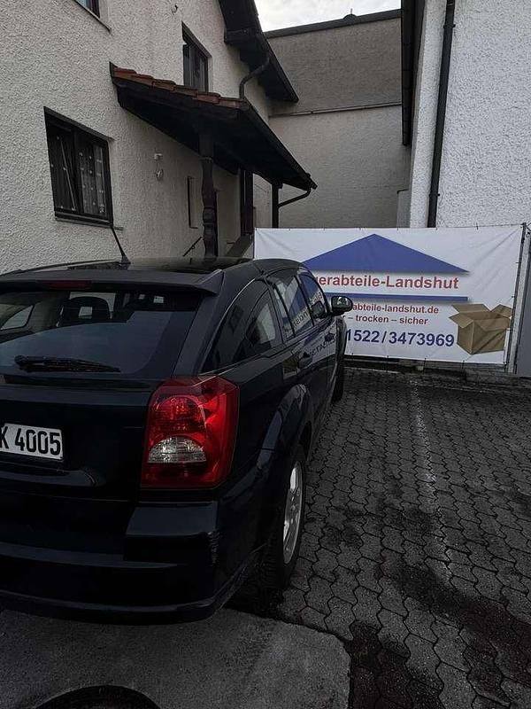 Gebraucht Dodge Caliber SE 150 PS (110 kW) 2010 Schwarz Kleinwagen